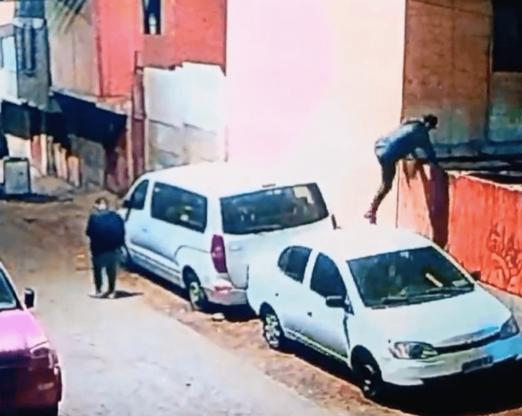 ROBO DE CASA ROBO DE CASA