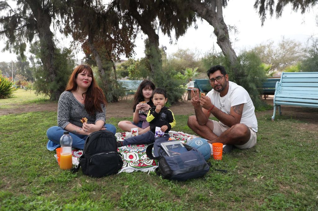 FAMILIA PARQUE JUAN LOPEZ FAMILIA PARQUE JUAN LOPEZ