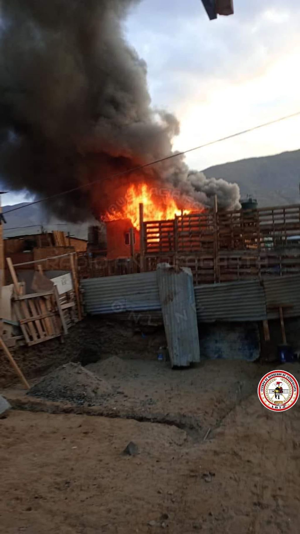 Campamento incendio Campamento incendio