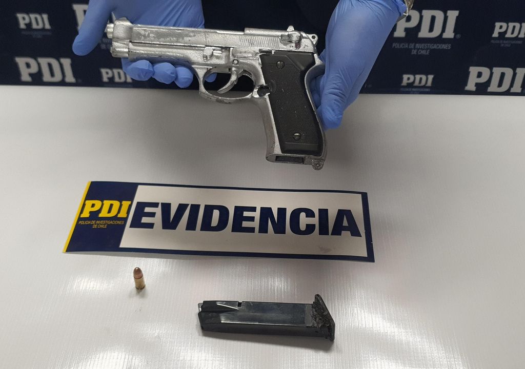 PISTOLA CALIBRE 9 MM PISTOLA CALIBRE 9 MM