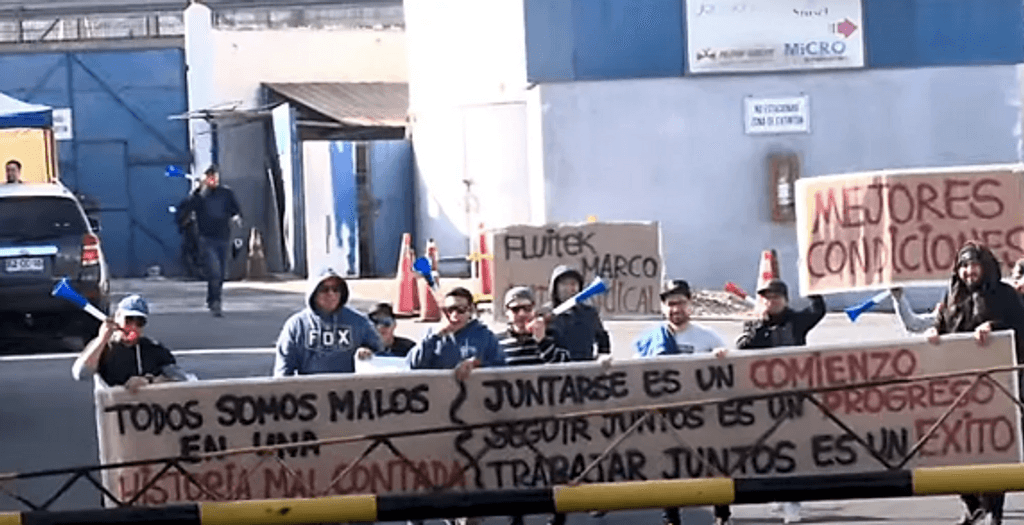 Trabajadores de Fluitek Trabajadores de Fluitek