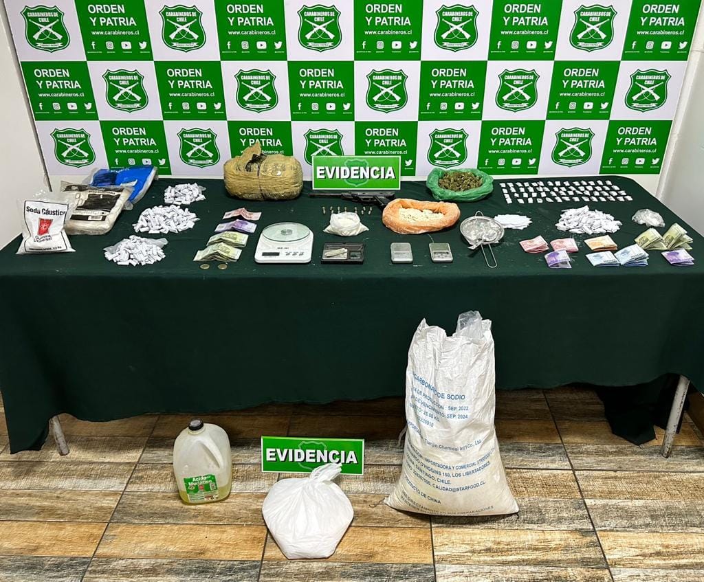 carabineros decomiso 28 06 carabineros decomiso 28 06