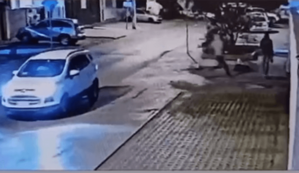 VIOLENTO ASALTO VIOLENTO ASALTO