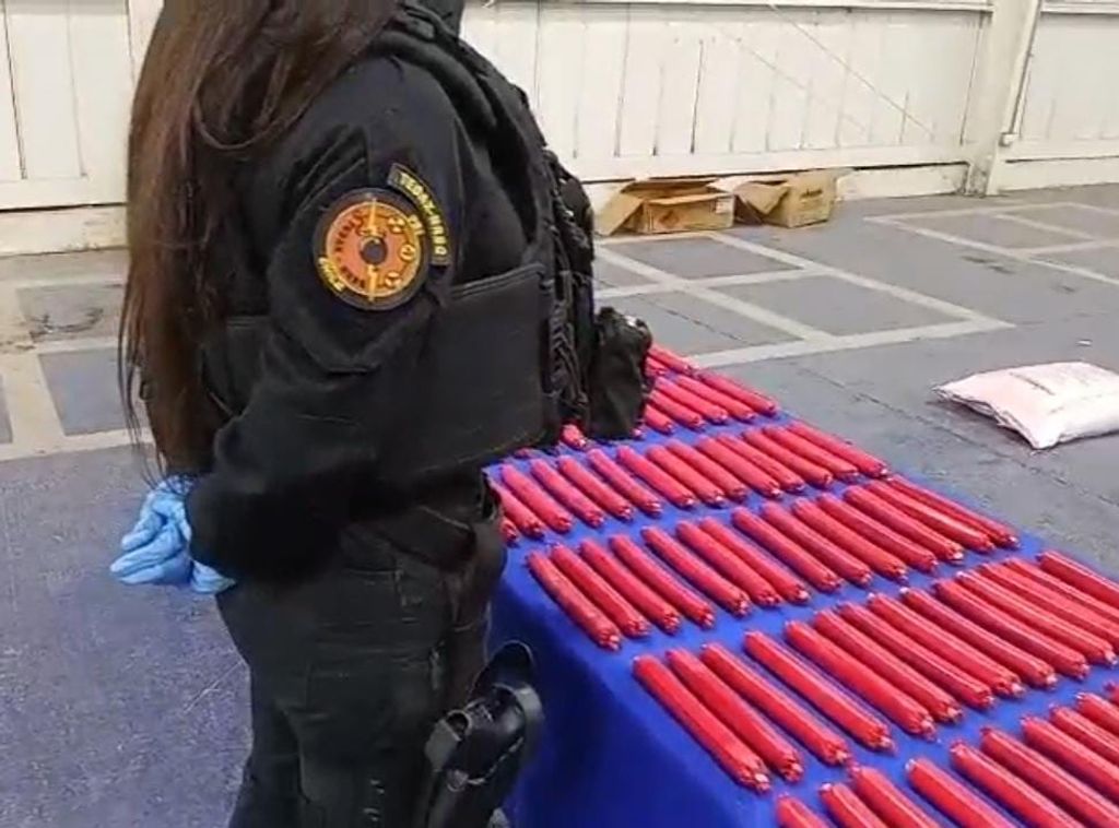 EXPLOSIVOS EXPLOSIVOS