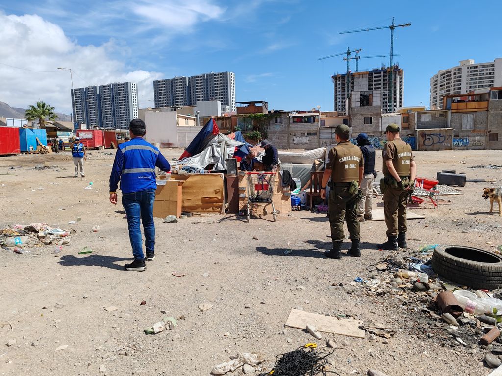 desocupacion de ilegales desocupacion de ilegales