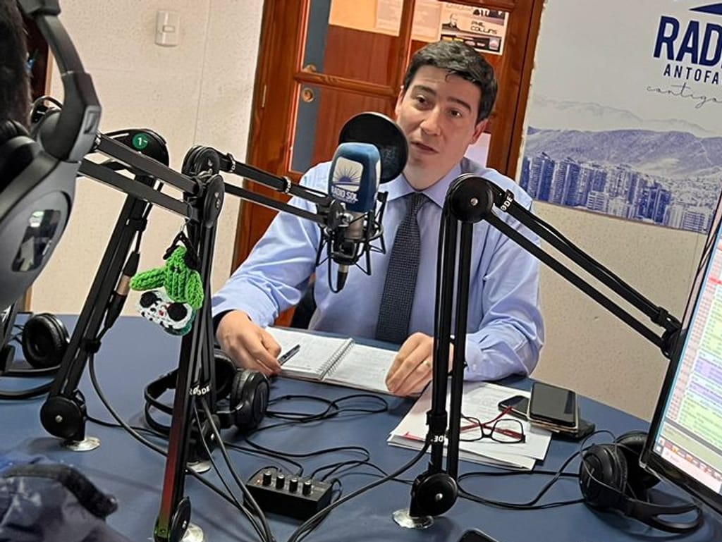 xavier altamirano xavier altamirano