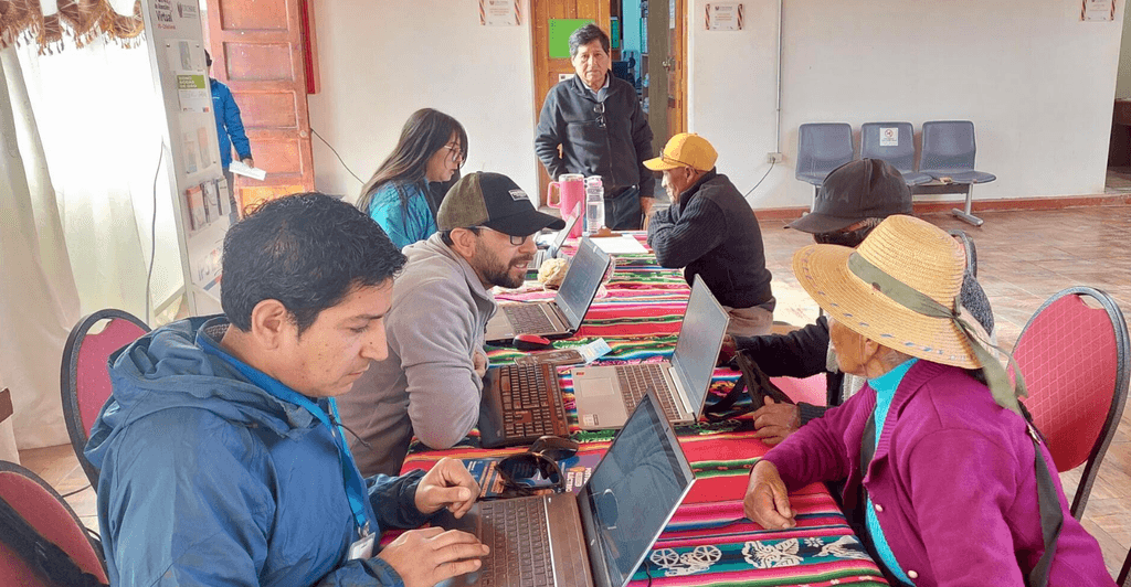 Captura de pantalla 2025-07-11 a la(s) 17 Captura de pantalla 2025-07-11 a la(s) 17