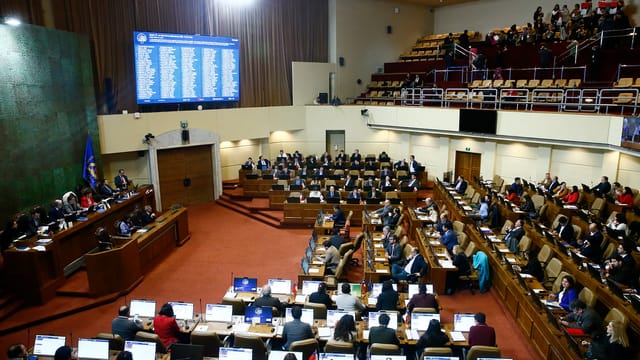 Cámara de Diputadas y Diputados Cámara de Diputadas y Diputados