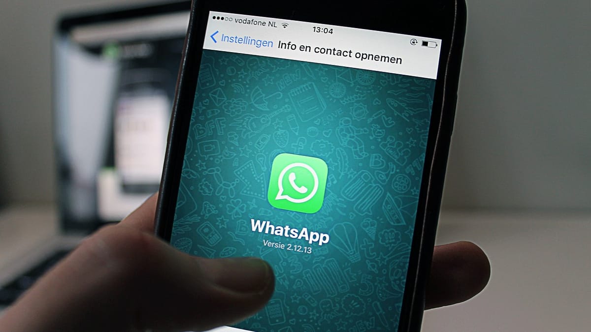 WhatsApp WhatsApp