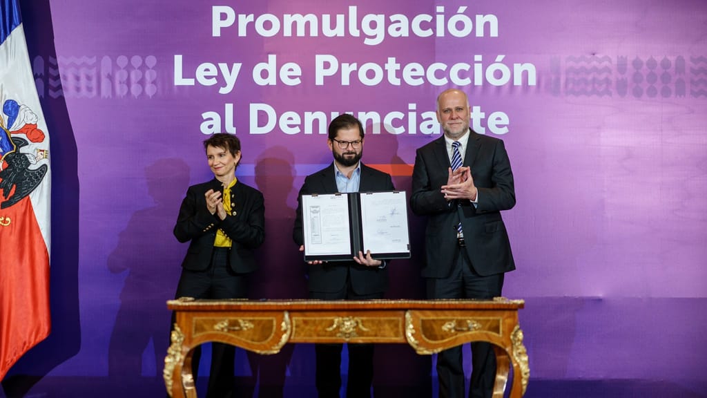 Ley de Protección al Denunciante Ley de Protección al Denunciante