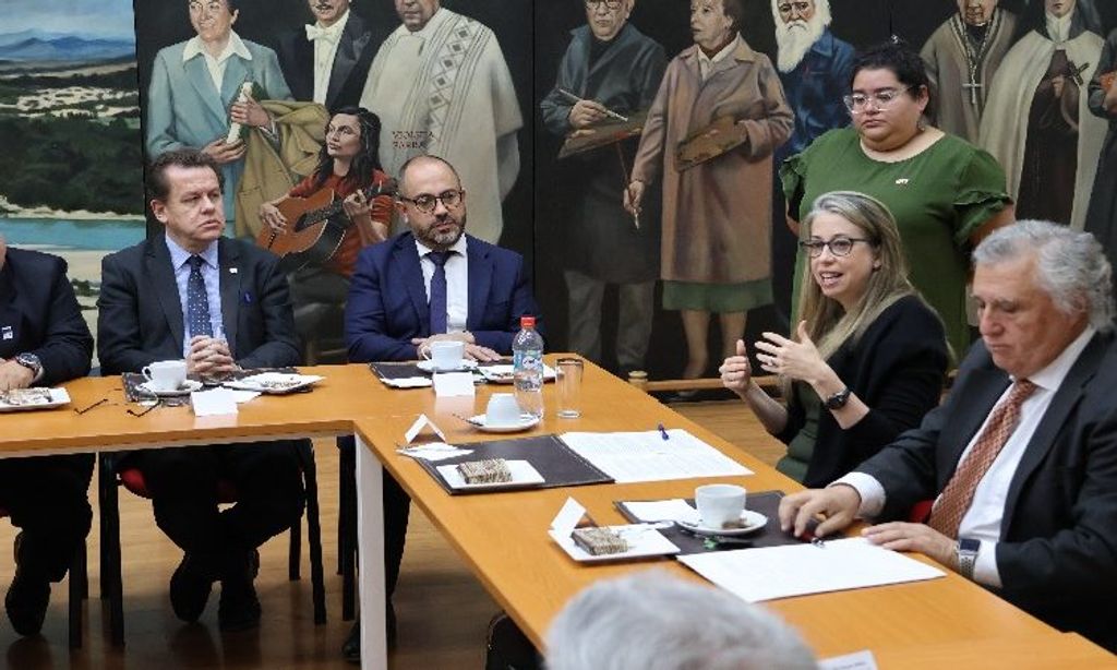 PORTADA-7-751x450 eeuu PORTADA-7-751x450 eeuu