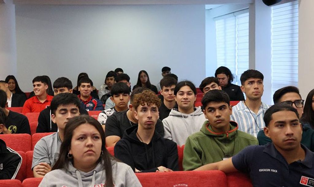 WhatsApp-Image-2024-12-10-at-18 WhatsApp-Image-2024-12-10-at-18