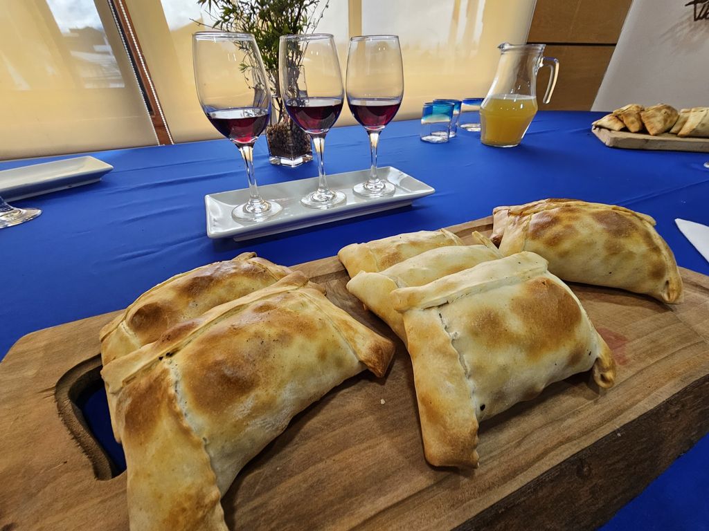 05a93b35-58cd-4e34-84cc-21e0384a35e8 05a93b35-58cd-4e34-84cc-21e0384a35e8