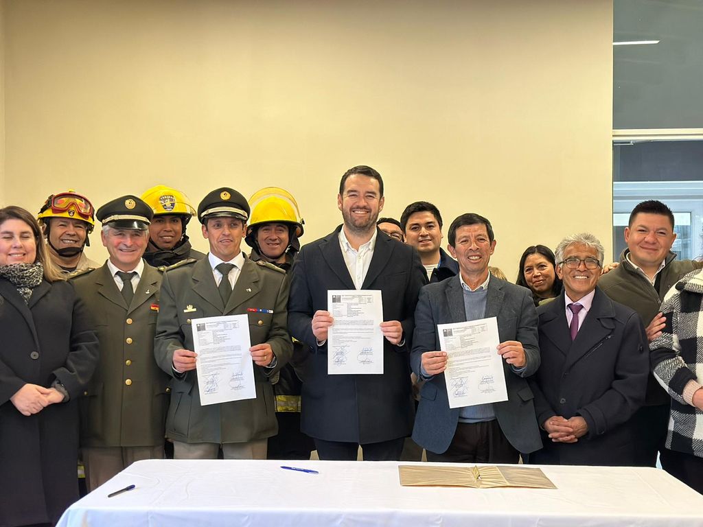 WhatsApp Image 2024-05-22 at 17 WhatsApp Image 2024-05-22 at 17