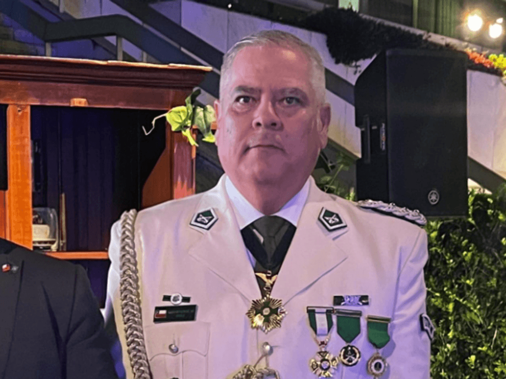 CARABINEROS 0101 CARABINEROS 0101