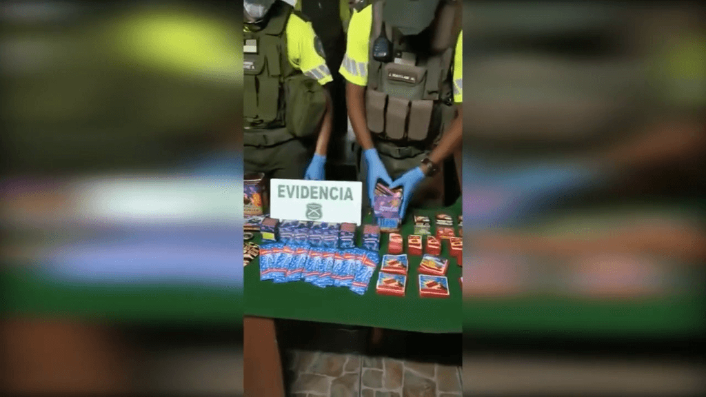 fuegos artificiales fuegos artificiales