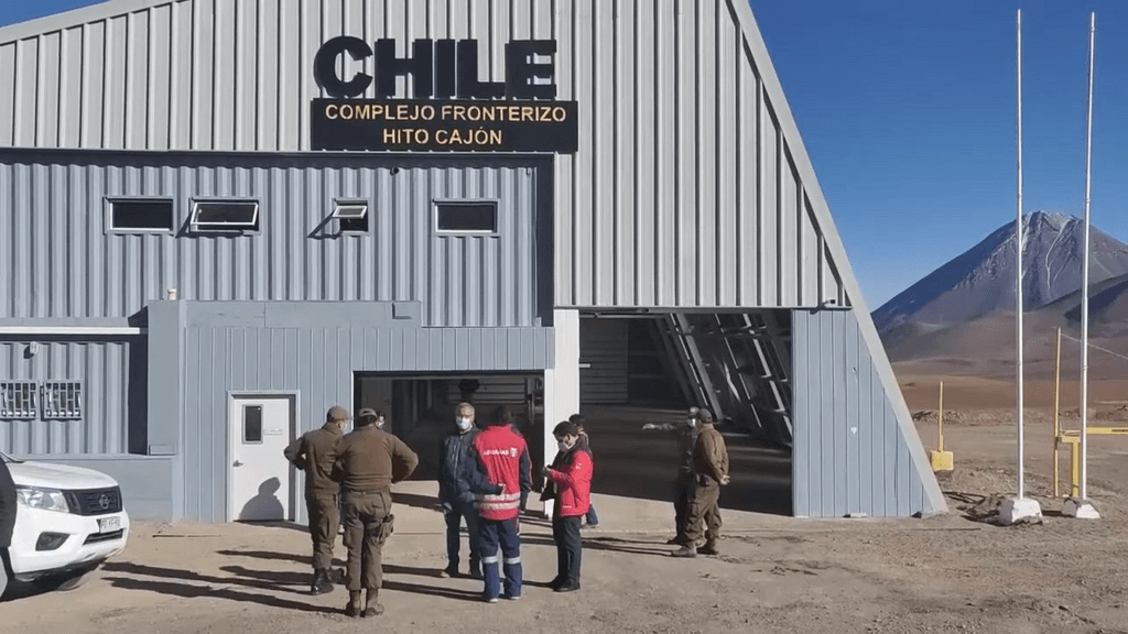 hito cajón hito cajón