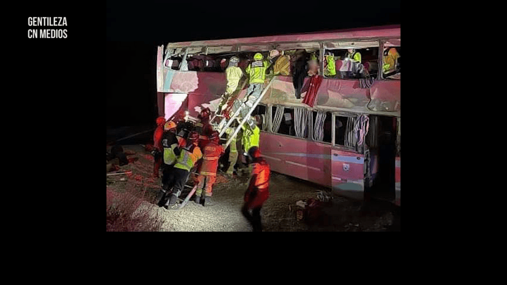 bus volcado bus volcado