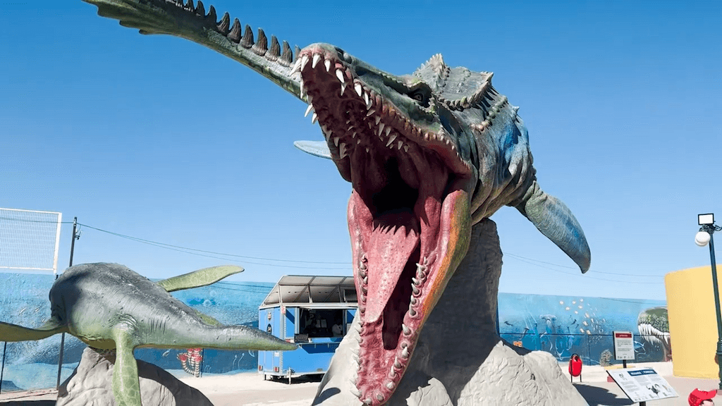 DINOSAURIO DINOSAURIO