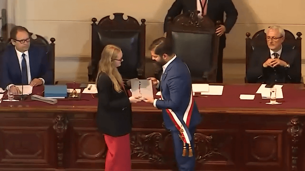 reacciones nueva constitución reacciones nueva constitución