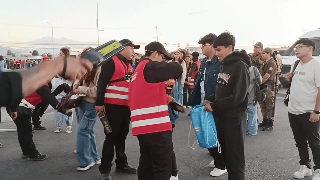 POSIBLE SUSPENSIÓN POSIBLE SUSPENSIÓN