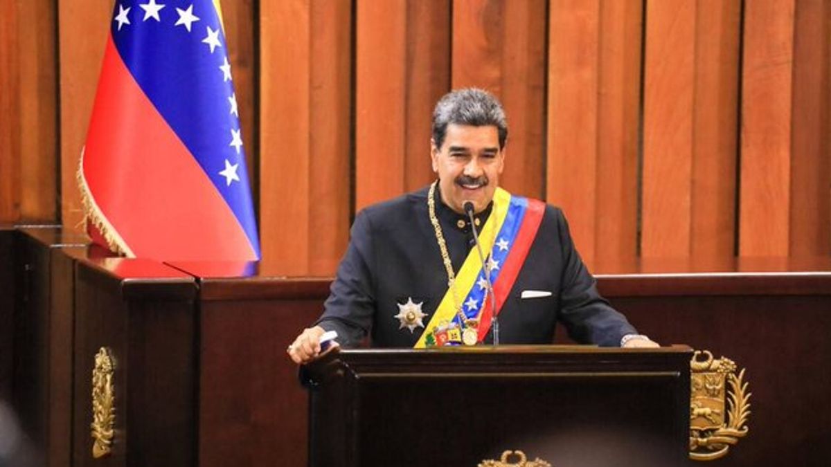 Nicolás Nicolás