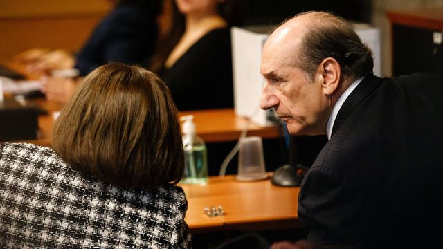 Fuente-Alba y esposa absueltos Fuente-Alba y esposa absueltos