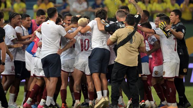 Eduard Bello Eduard Bello