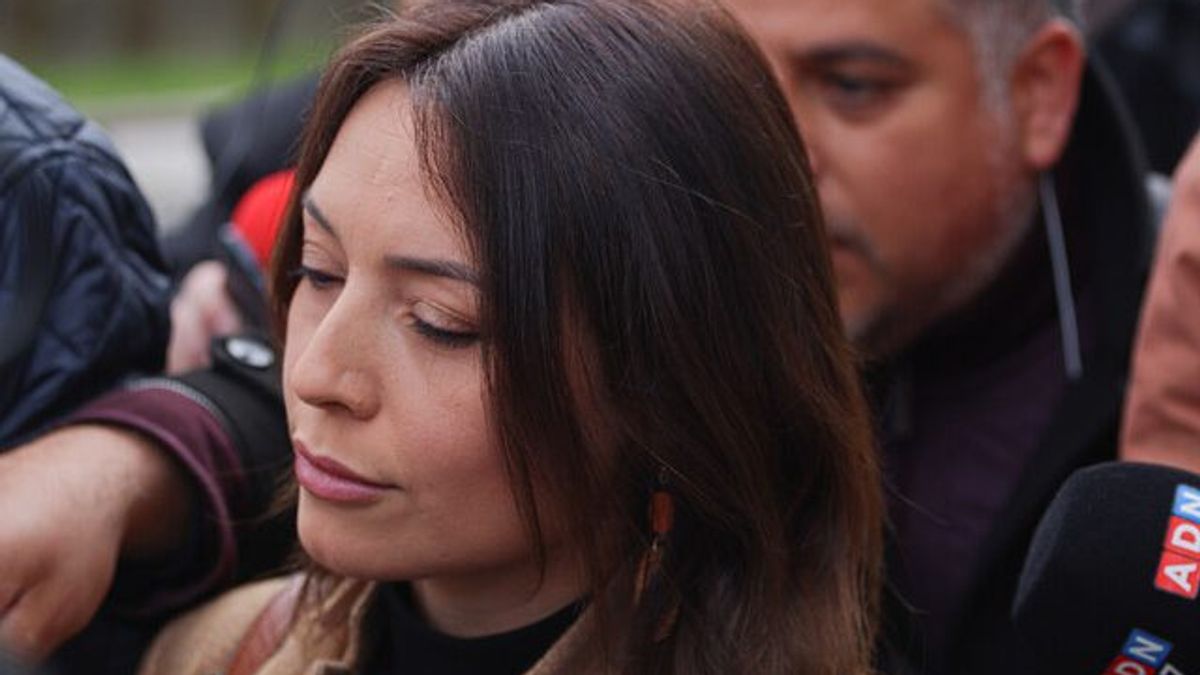 camila-polizzi camila-polizzi