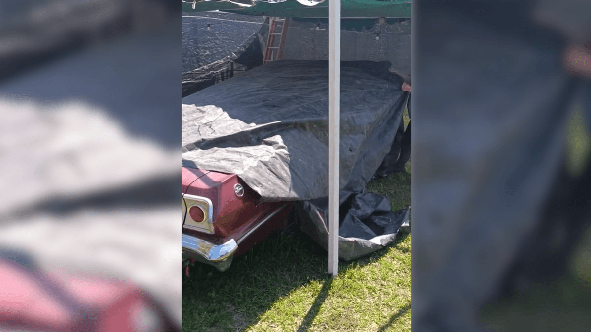 Compra casa en subasta y encuentran un auto Compra casa en subasta y encuentran un auto