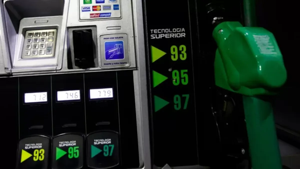 Precio combustible Precio combustible