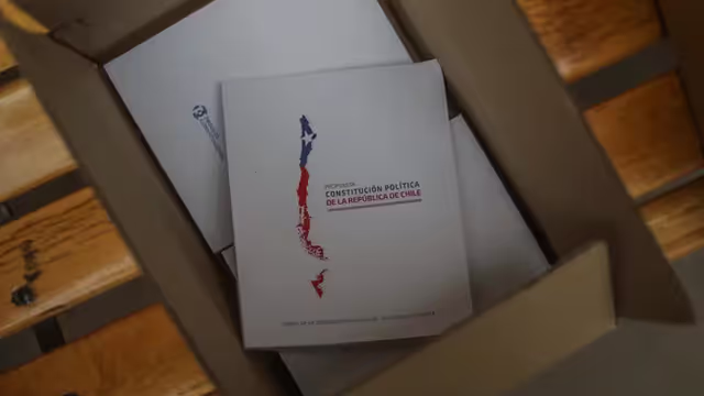 Constitución Constitución