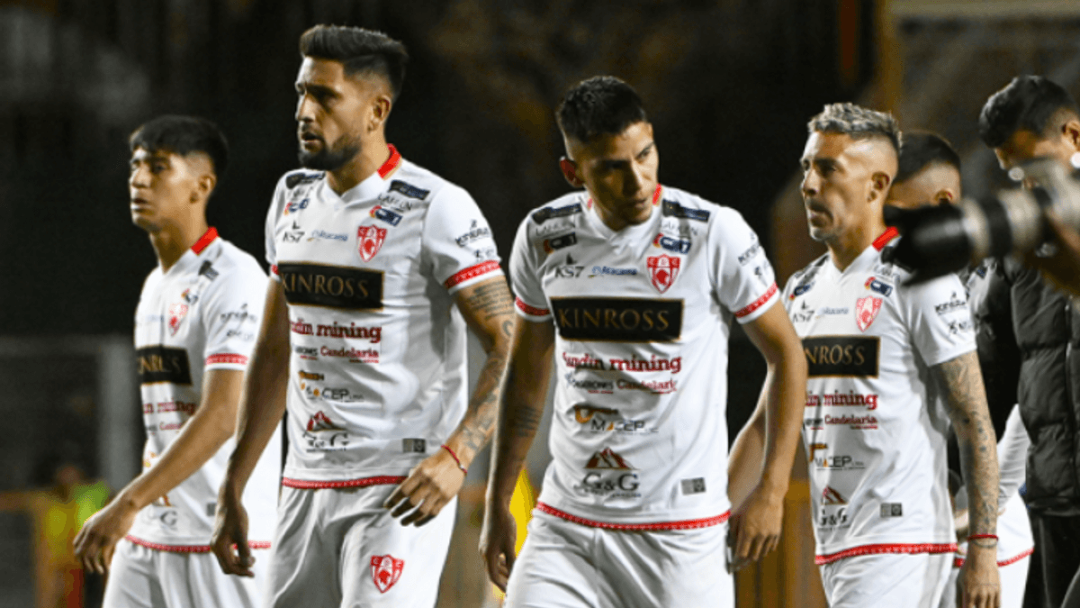 Copiapó desciende tras caer ante Everton en un emocionante partido Copiapó desciende tras caer ante Everton en un emocionante partido