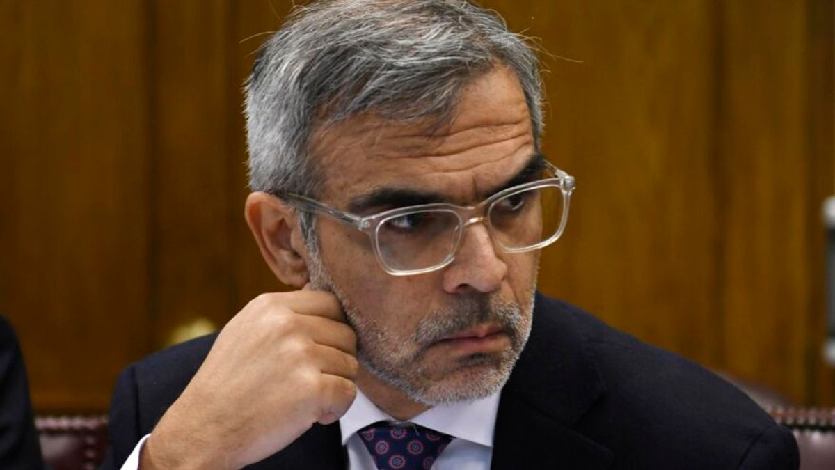 ministro de Justicia, Luis Cordero ministro de Justicia, Luis Cordero