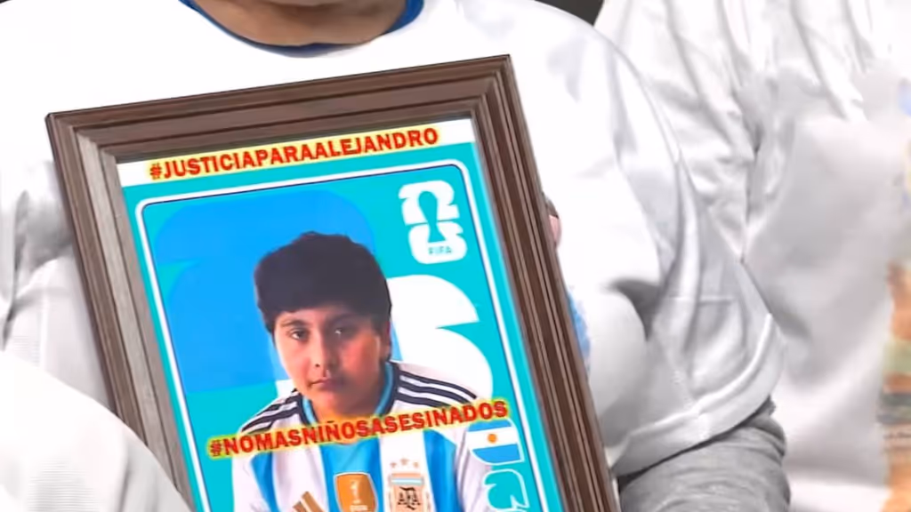 alejandro alejandro