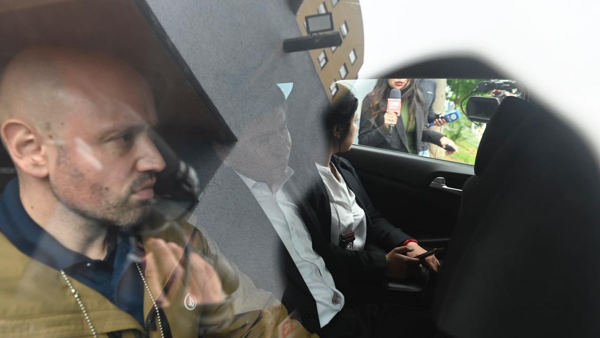 Exsubsecretario PS arrestado por denuncia de violación Exsubsecretario PS arrestado por denuncia de violación