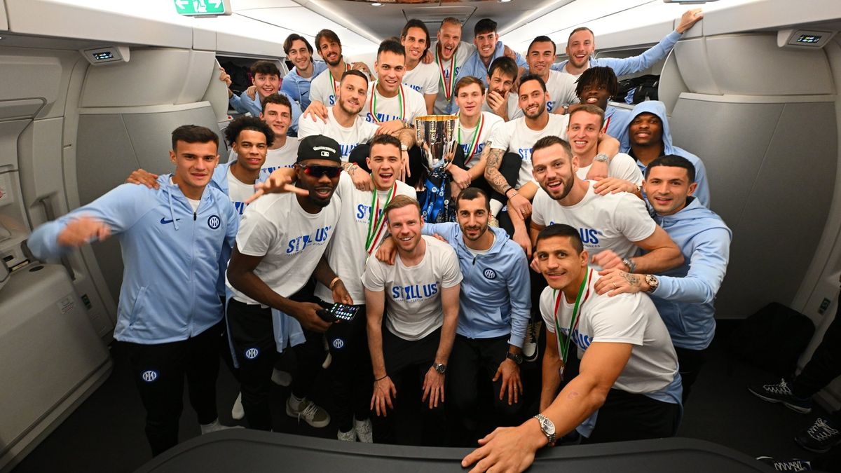 Alexis Sánchez Alexis Sánchez