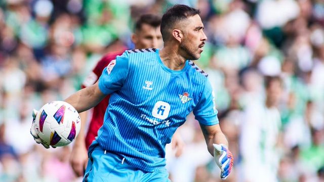 claudio bravo claudio bravo