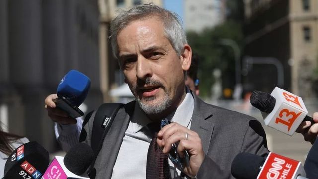 Director de Migraciones, Luis Thayer Director de Migraciones, Luis Thayer