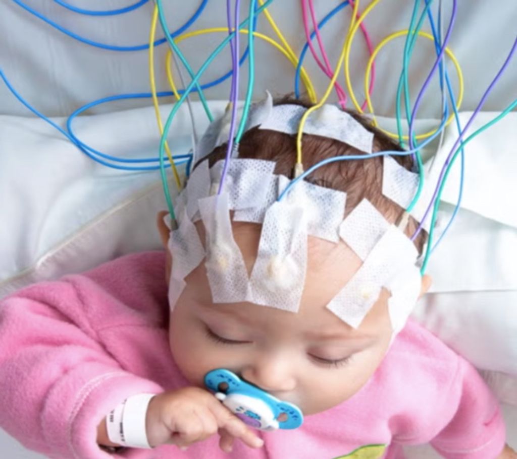 C221CBF4-59D3-444E-B159-B696A1ACCF30 C221CBF4-59D3-444E-B159-B696A1ACCF30