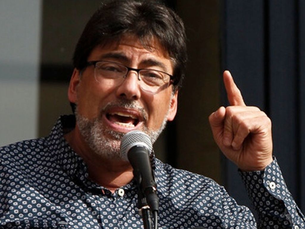 F07C934E-2D40-4F42-BC92-A311A1A78429 F07C934E-2D40-4F42-BC92-A311A1A78429