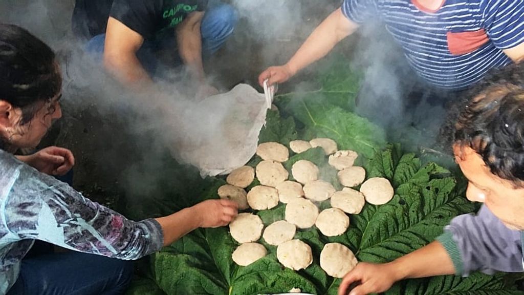 chapalele curanto chapalele curanto