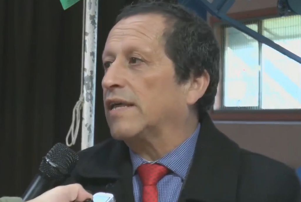 rene-garces-alcalde-achao rene-garces-alcalde-achao