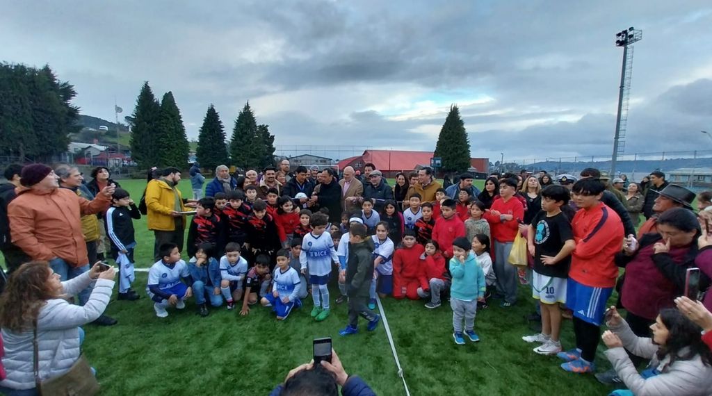 ministro-deportes-dalcahue ministro-deportes-dalcahue