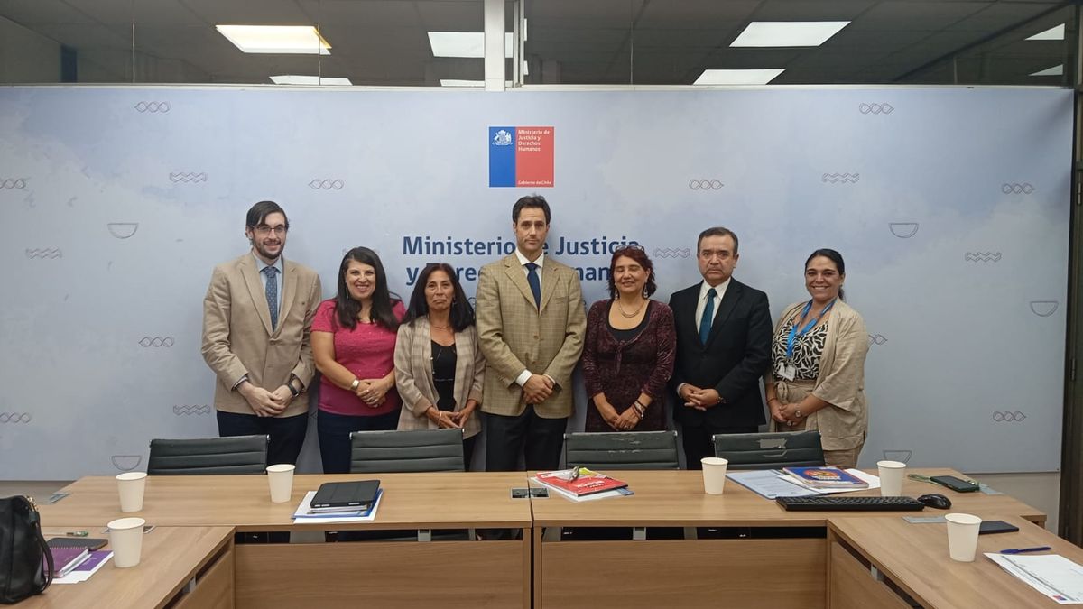 FENADAJ ADVIERTE AL MINISTERIO DE JUSTICIA SOBRE IMPACTO DE RECORTES Y EXIGE CUMPLIMIENTO DE COMPROMISOS DE ESTADO