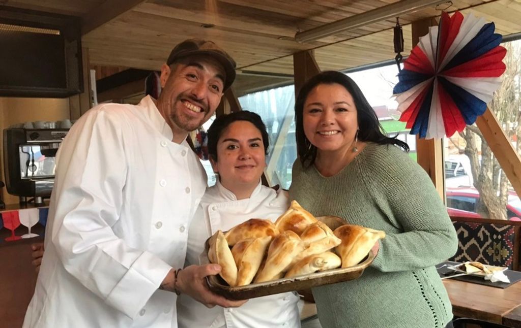 JURADO LA MEJOR EMPANADA DE PUERTO NATALES JURADO LA MEJOR EMPANADA DE PUERTO NATALES
