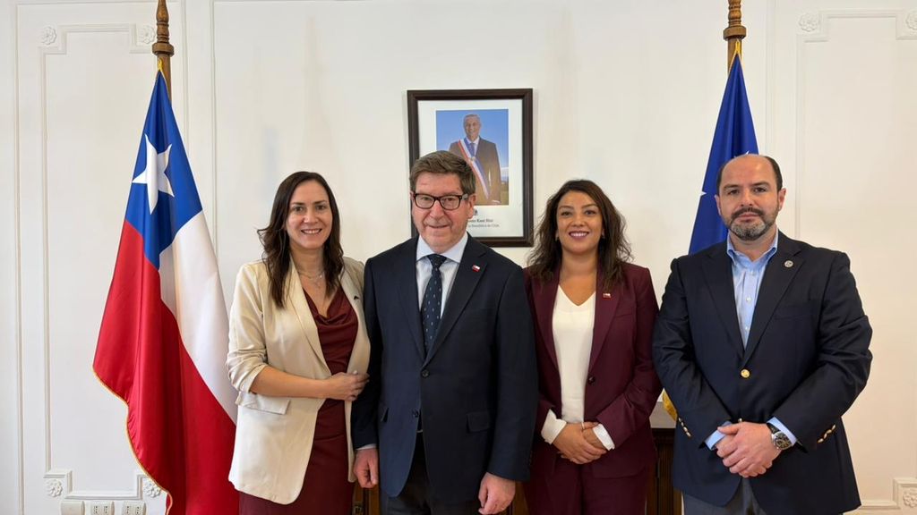 MINISTRO DE ECONOMÍA