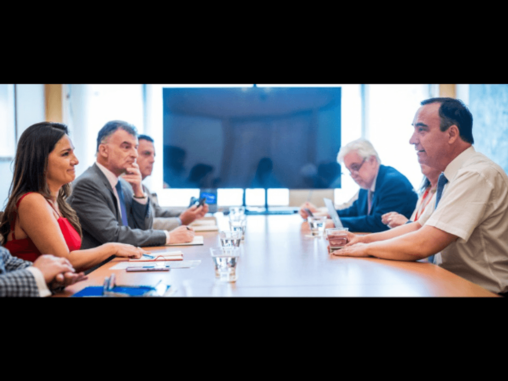 wserdtrftyghjk wserdtrftyghjk