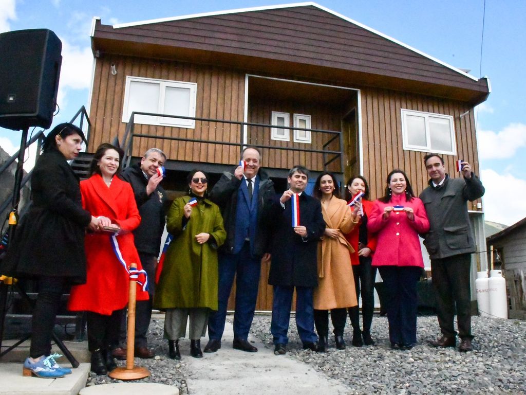 PHOTO-2024-12-04-17-12-56 PHOTO-2024-12-04-17-12-56