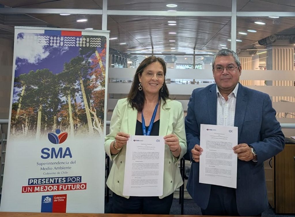 Firma acuerdo SMA e IFOP